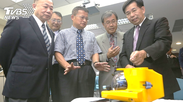 水下載具開發